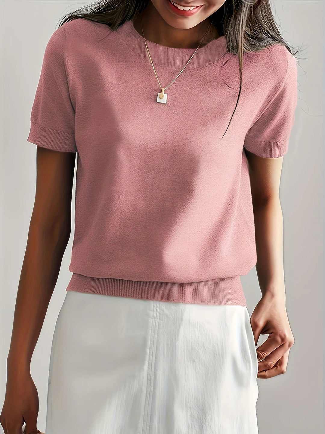 Losse dames voorjaarstrui Mira, korte mouwen; perfect voor een ontspannen, stijlvolle look.