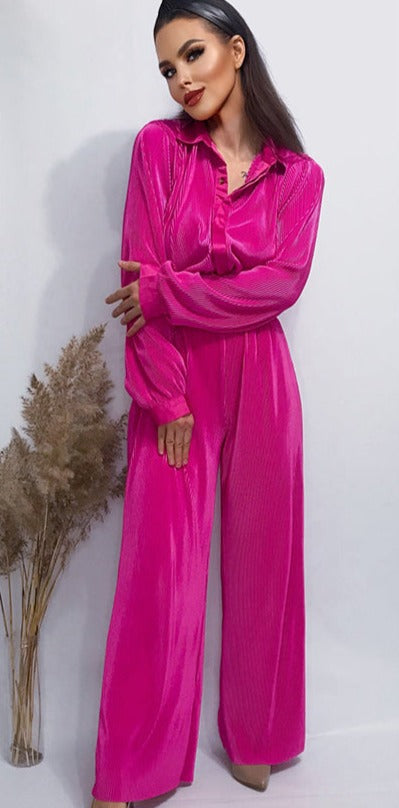 Comfortabele broek van het Evita dames ensemble; flatterend model voor een complete, elegante outfitset.