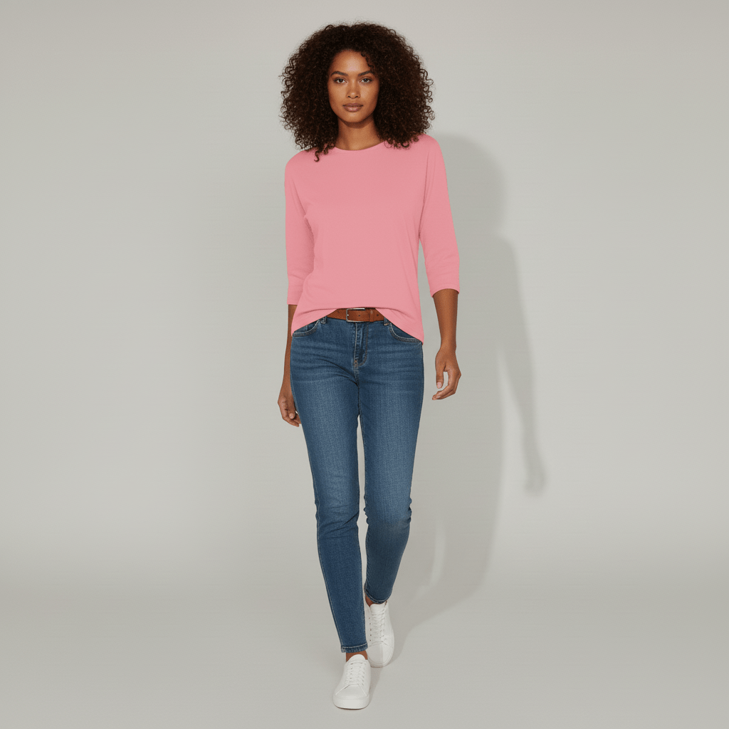 Dames T-shirt met ronde hals en driekwartmouwen, een comfortabele en veelzijdige zomertop.