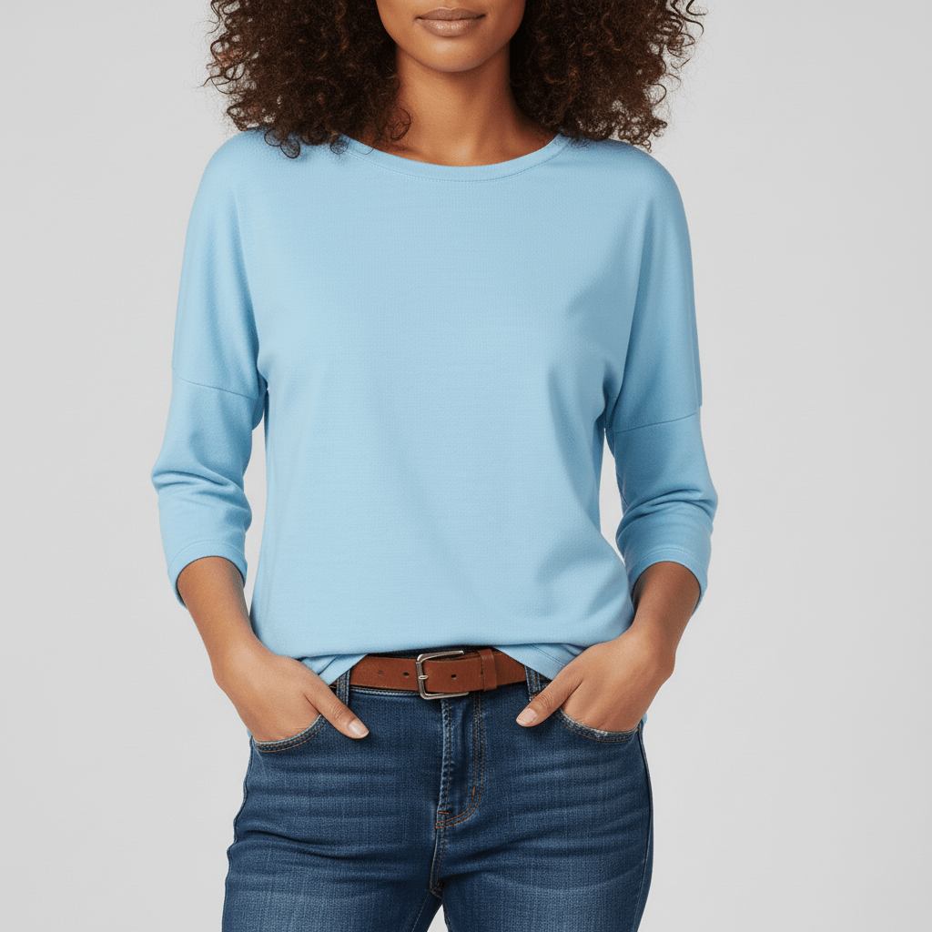 Basis dames top met driekwart mouwen en ronde hals, perfect voor lente en zomer.
