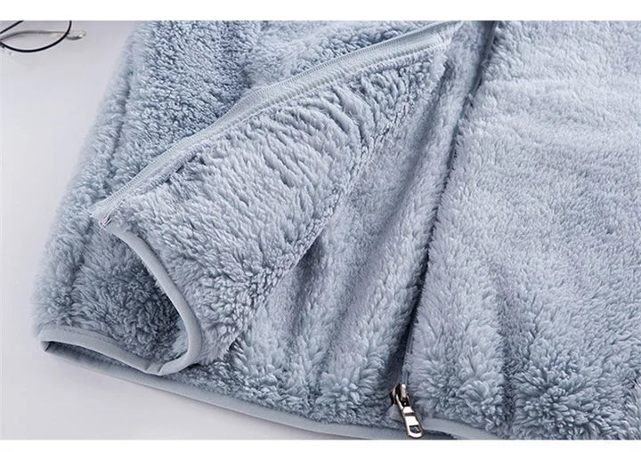 Casual dames fleece bodywarmer, warm en veelzijdig, perfect voor laagjes in de winter.