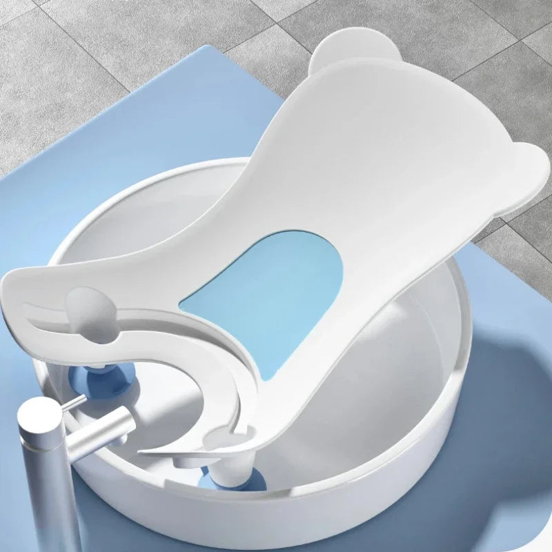 Ergonomische baby waskom van zacht PP, ideaal voor veilige babyverzorging en hygiëne van pasgeboren jongens en meisjes.