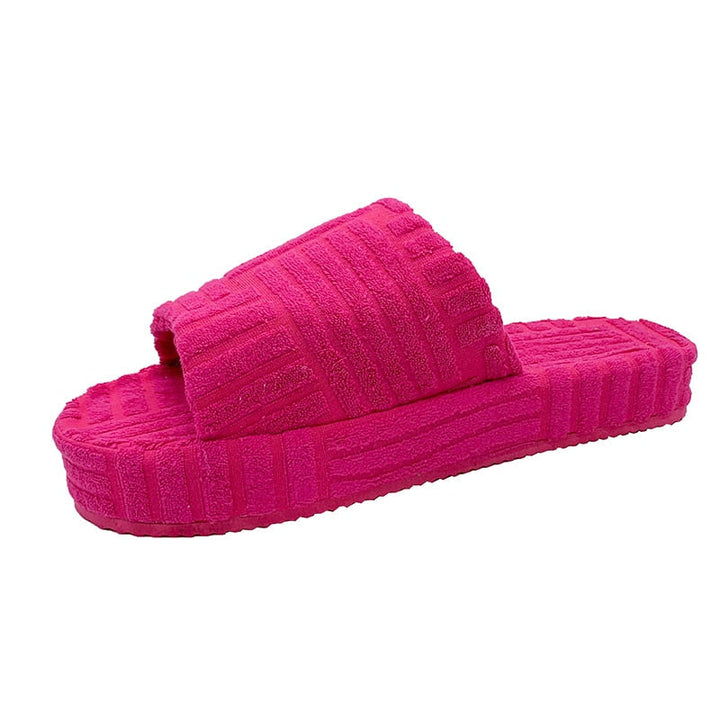 Crème KarliensSlippers dames pantoffels, luxueus en warm, een must-have voor ontspanning thuis.