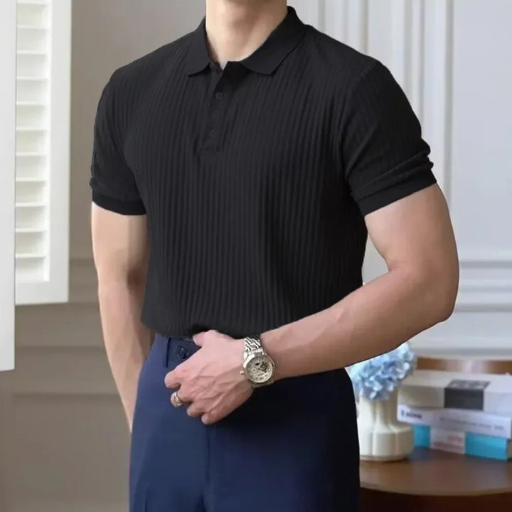 Veelzijdige slim fit herenpolo met klassieke kraag, perfect voor casual herenmode of een nette zomerlook.