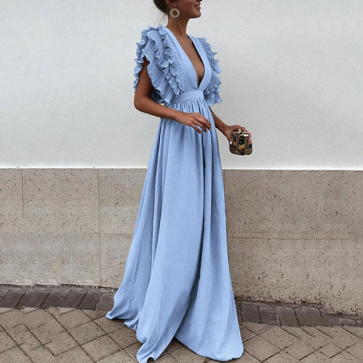 Elegante dames maxi avondjurk met vrouwelijke ruches en lange rok, perfect voor gala of speciale gelegenheden.