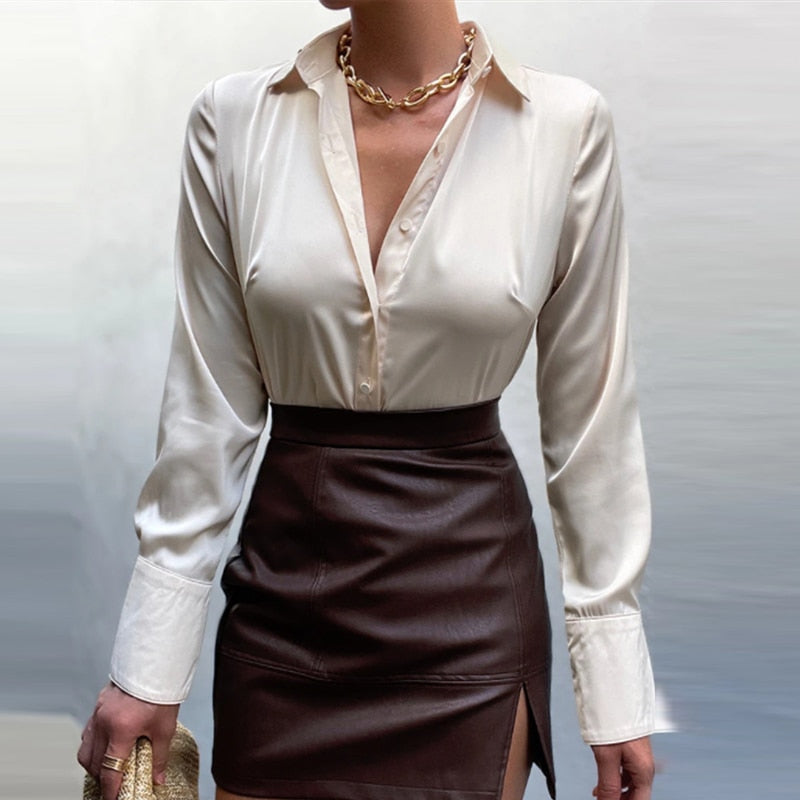 Feestelijke Sammie Satin top voor dames, elegante kleding voor speciale momenten.