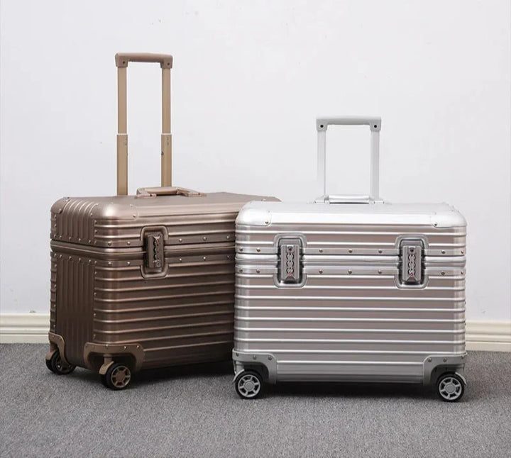 Aluminium hardcase cabinekoffer. Compacte, duurzame reiskoffer met TSA slot en spinnerwielen voor korte trips.