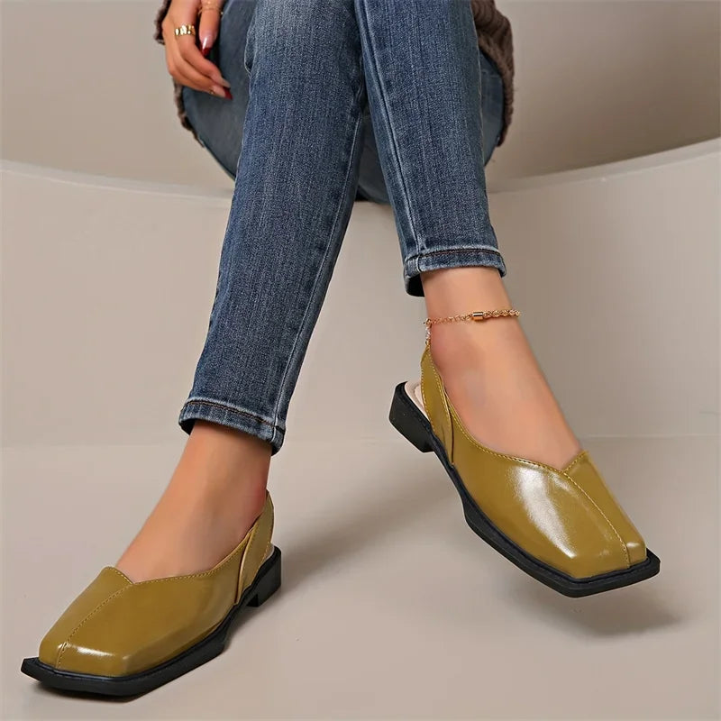 Stijlvolle dames slingback flats, vierkante teen, opvallende zebraprint voor een gedurfde zomerlook.