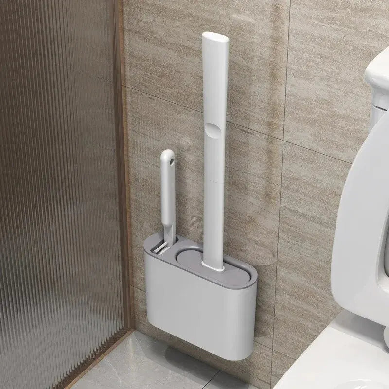 Moderne wc-borstelset met wandhouder en hygiënische siliconen borstel voor de badkamer.