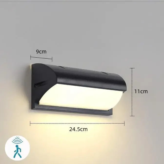 Moderne buitenlamp Laguna met bewegingssensor. Duurzame LED verlichting (IP65) voor veilige en energiezuinige gevels.