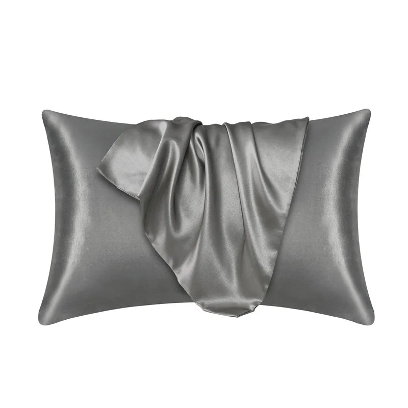 Premium kussensloop van polyester, anti-pluis voor haar en zacht voor de huid. Hypoallergeen.