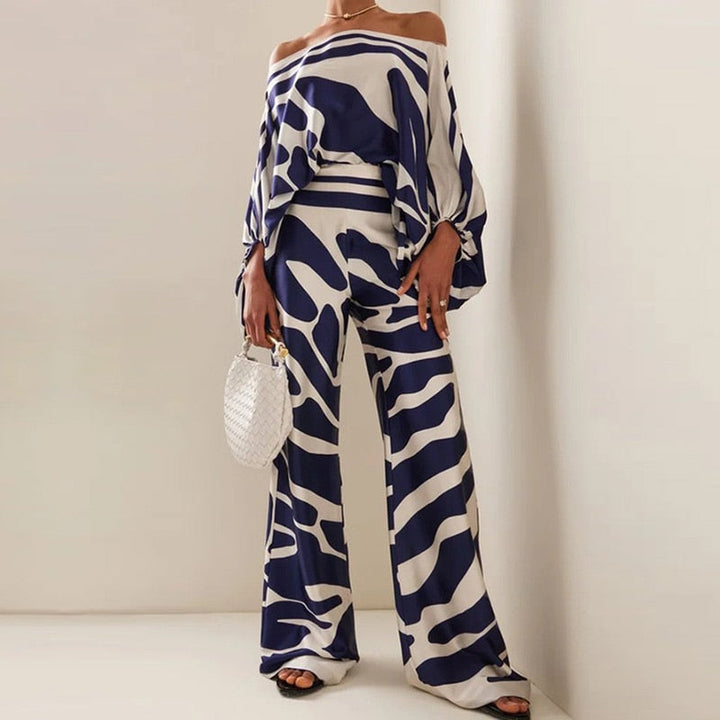 Comfortabele Classy Cassidy satijnen dames outfit met losse pasvorm en hoge taille. Veelzijdig en elegant.