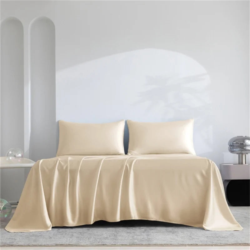 Heerlijk zijdezacht laken, luxe beddengoed voor een comfortabele en rustgevende slaapkamer.