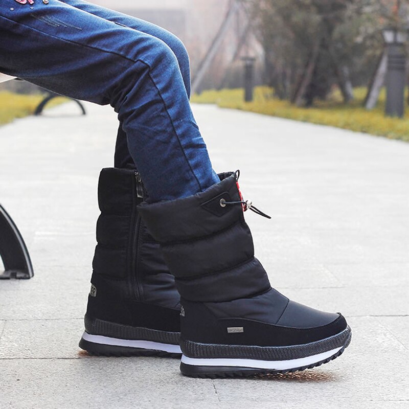 Comfortabele dames snowboots voor winterwandelingen, warm, waterdicht en antislip.