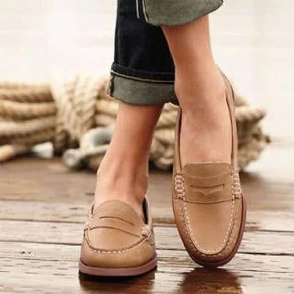 Stijlvolle orthopedische dames loafers, comfortabele instappers voor elke dag, ondersteunen gezonde voeten.