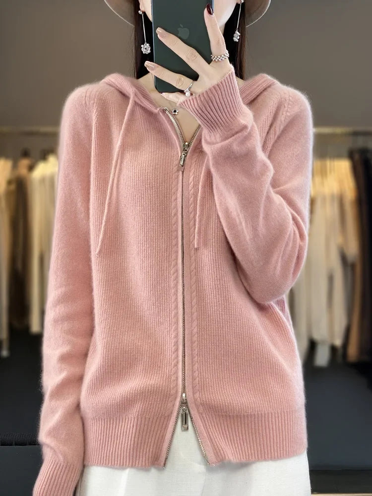 Stijlvol dames wintervest, casual mode voor dames. Een warme trui voor comfort en looks in het najaar.
