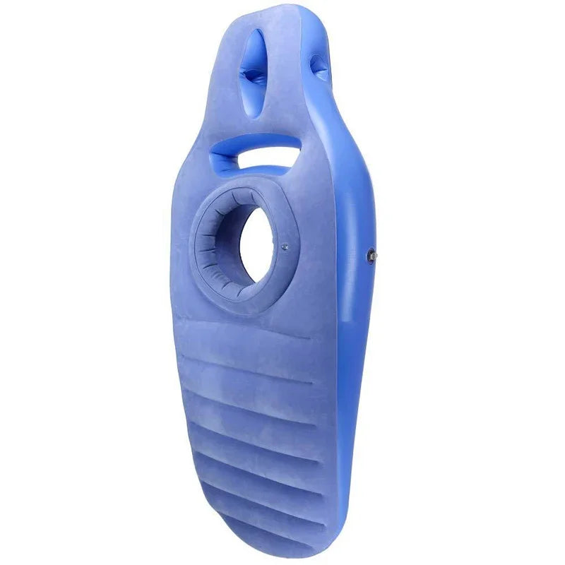 Compact opblaasbaar zwangerschapskussen; eenvoudig mee te nemen voor comfort en ondersteuning onderweg.