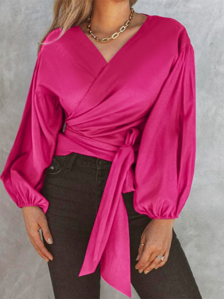 De perfecte top: Rozemarijns blouse voor dames. Comfortabel, stijlvol en veelzijdig voor elke modebewuste vrouw.