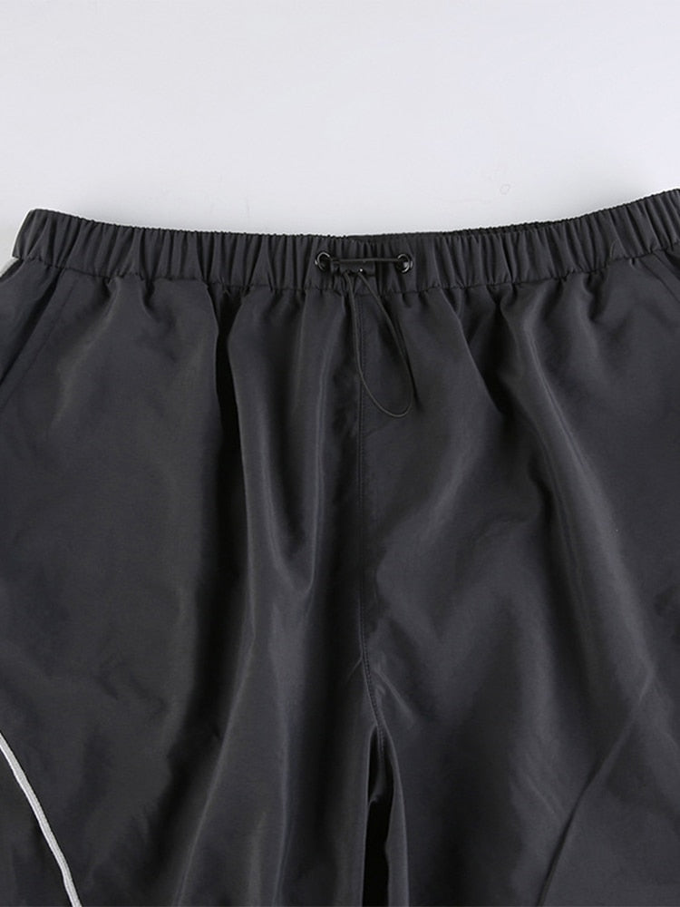 Trendy dames streetwear baggy broek, perfect voor ultiem comfort en een relaxte uitstraling.