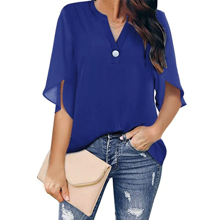 Chique AstridTop blouse voor dames, modieus en comfortabel, ideaal voor een veelzijdige look.