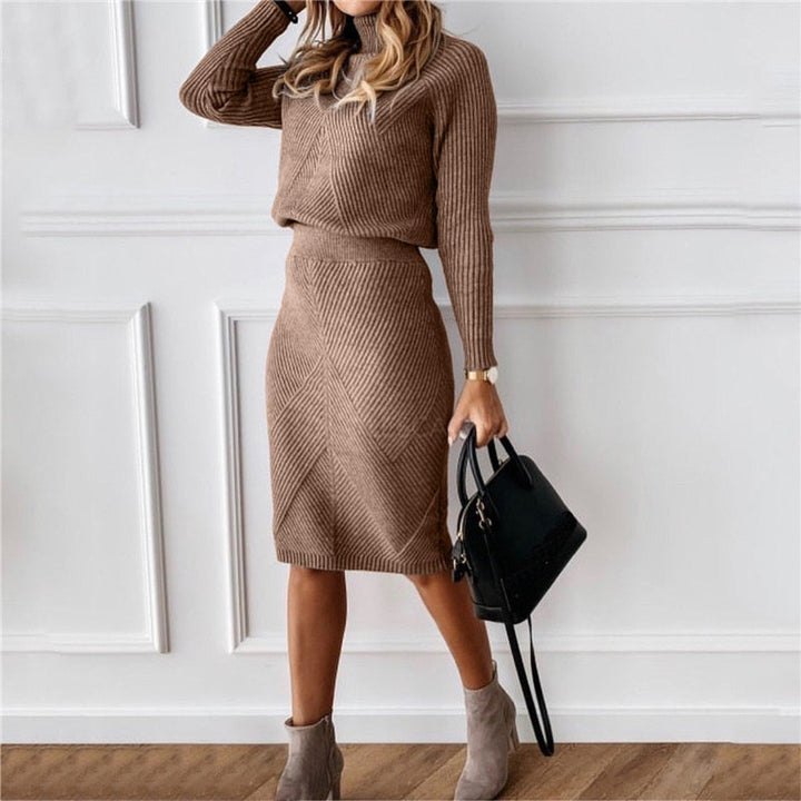 FemkesSet I: comfortabele en modieuze dames 2-delige set met coltrui en kokerrok. Ideaal voor stijlvolle winterlooks.
