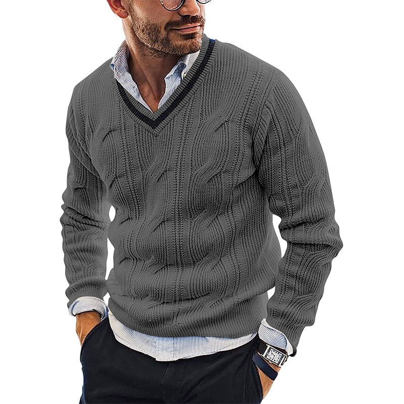Comfortabele warme heren sweater met V-hals. Zachte gebreide trui, stijlvolle winterkleding voor dagelijks gebruik.