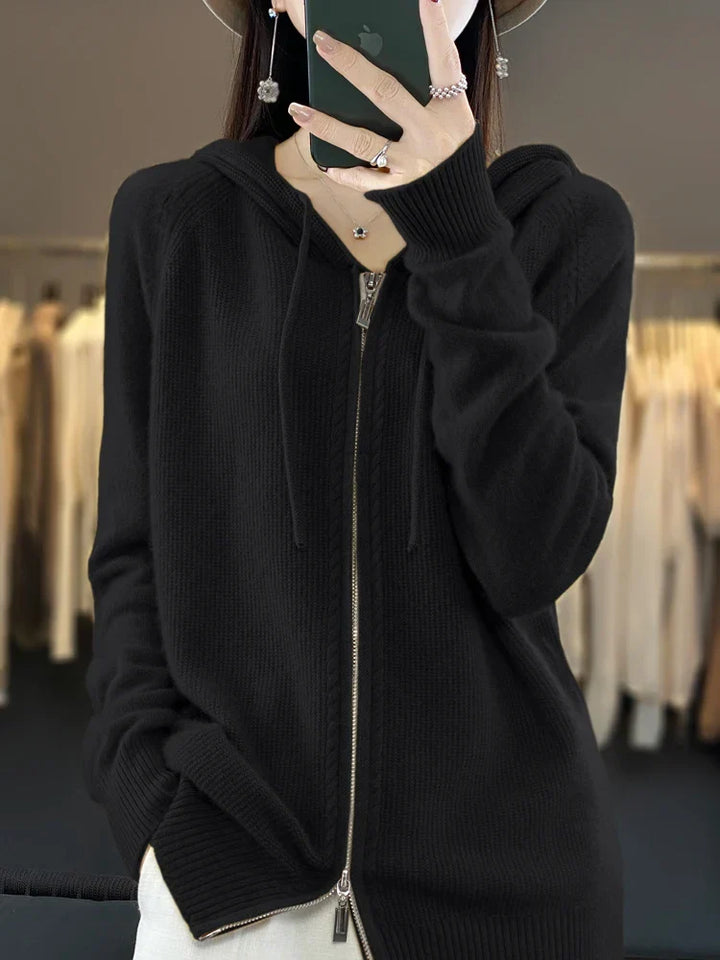 Extra warm dames wintervest, de ideale trui tegen winterse kou. Casual en behaaglijk dames kledingstuk.