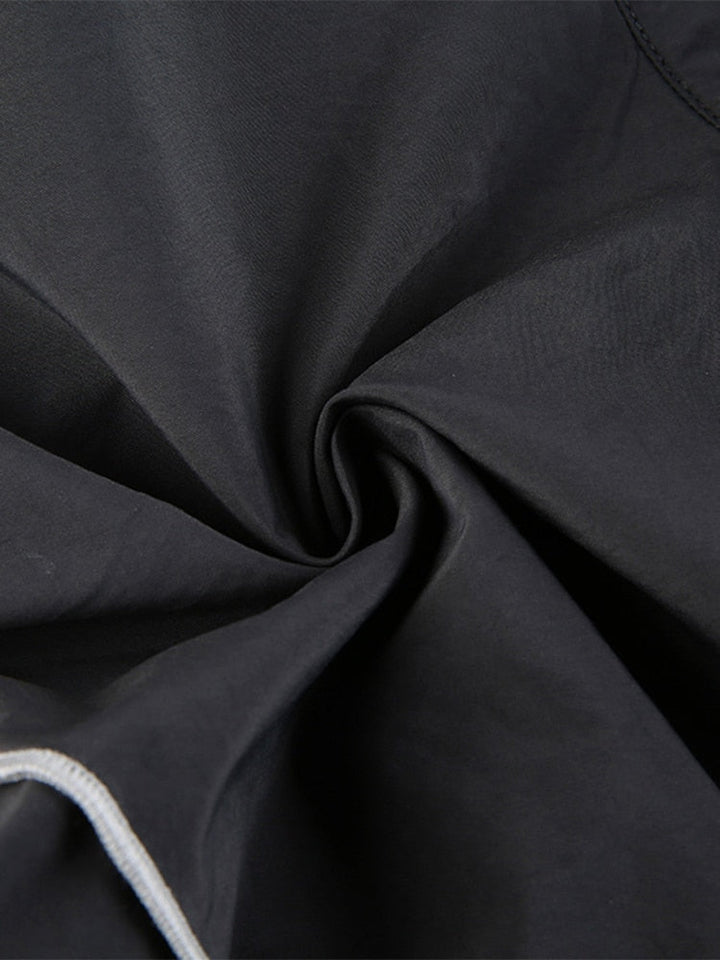 Witte dames baggy broek, losse pasvorm en comfortabel design voor streetwear liefhebbers.
