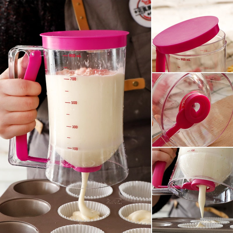 Perfecte cupcakes en muffins bakken dankzij de precieze dosering van deze beslagdispenser. Onmisbaar bakaccessoire.