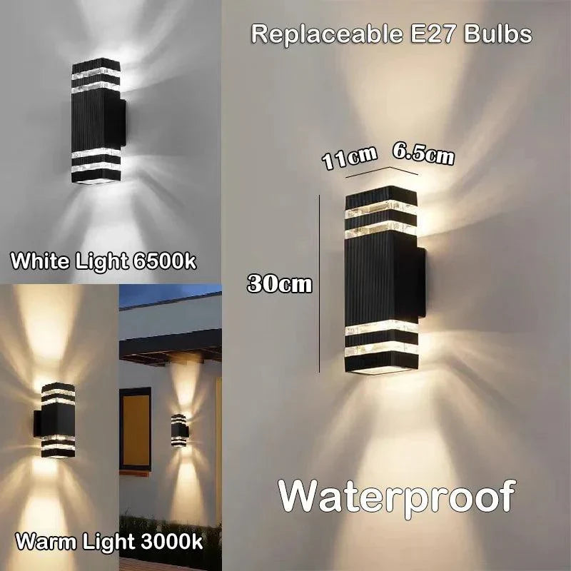 Elegante LED wandlamp voor buiten, met modern up & down lichteffect; verlicht uw gevel prachtig.