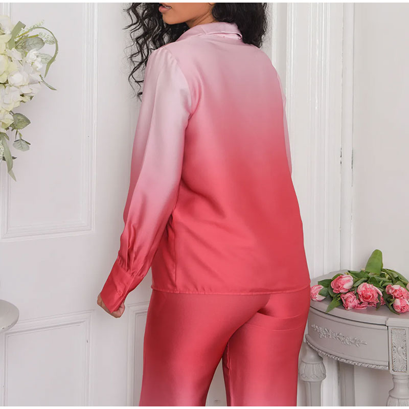 Vrolijke dames ombre set met zachte stoffen, comfortabele loungewear voor lente/zomer.