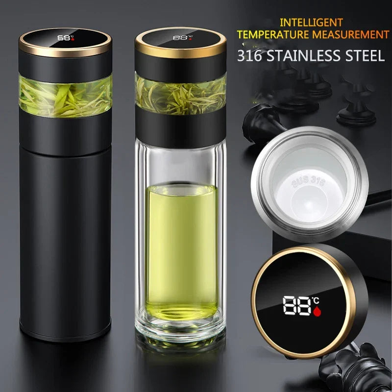 Isolerende thermosfles 450 ml met LED temperatuurindicator en theefilter, ideaal voor koffie en thee on-the-go.