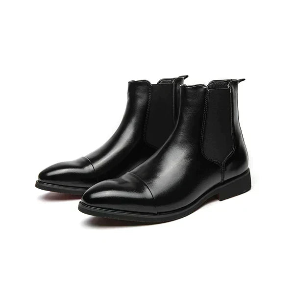Zwarte heren mode Chelsea boots, comfortabel en makkelijk aan te trekken instaplaarzen.