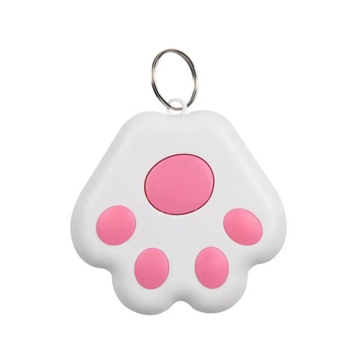 Overzicht van de slimme GPS tracker voor honden en katten, met oplaadpoort en bevestigingsclip.