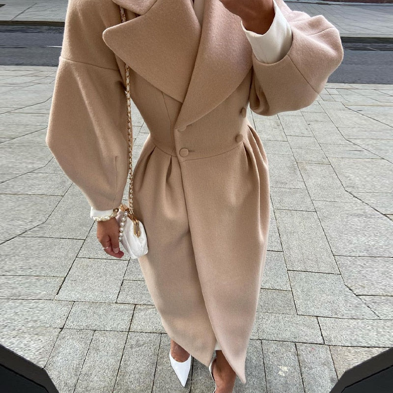 Lange elegante jas voor vrouwen, ideaal voor een modieuze look.