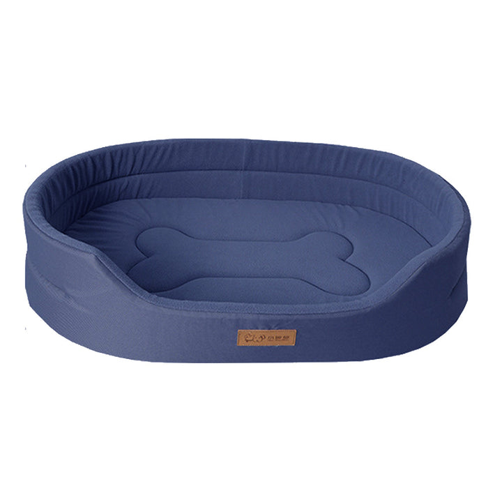 Waterdicht hondenbed voor buiten, beschermt tegen vocht, comfortabele en veilige ligplaats.