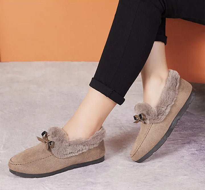 Khaki dames pantoffels, zacht en antislip, de ideale warme huis schoenen.