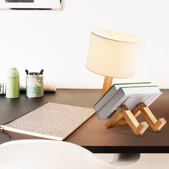 Houten tafellamp met unieke boekenhouder, RutanFlex. Verstelbaar robot design, perfect als leeslamp in elke kamer.