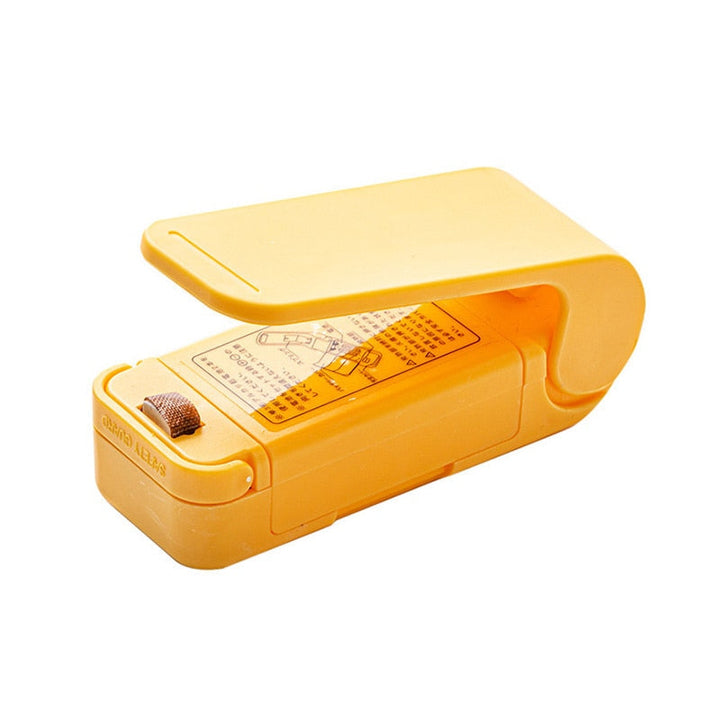Optimaliseer versheid met de FreshSeal draagbare zakken sluitmachine, een must-have keukenaccessoire.