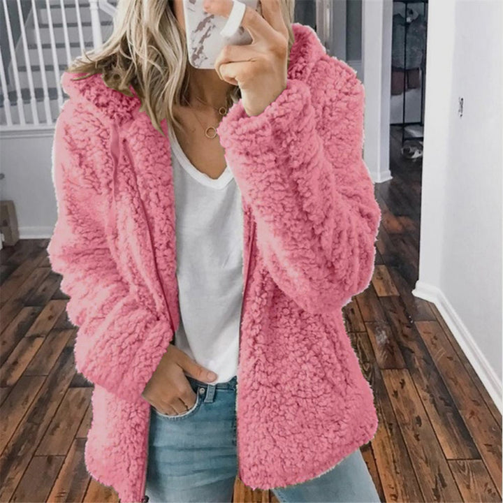 Casual dames teddyvest, superzacht en warm, met handige capuchon voor comfort.