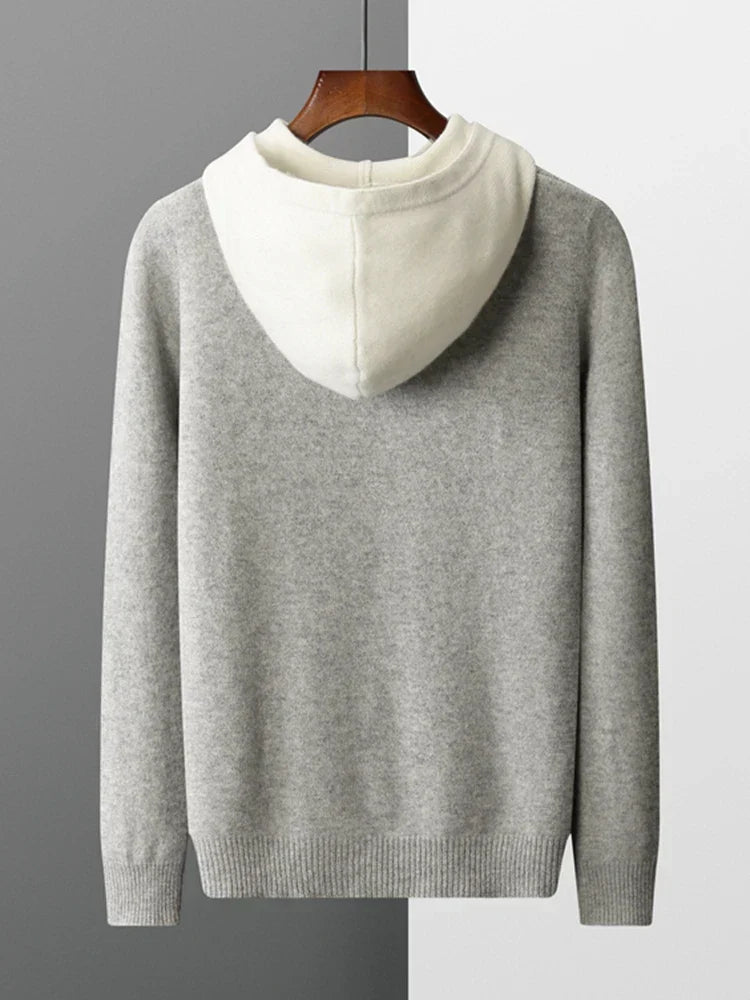 Comfortabele unisex hoodie met perfecte pasvorm in diepblauw, voor een stijlvolle en warme look.