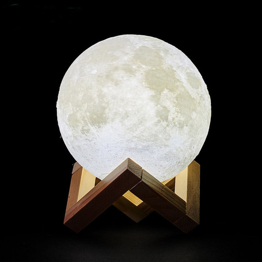 LunaGlow maanlamp met realistische maantextuur, perfecte sfeerverlichting LED decoratie voor elk interieur.