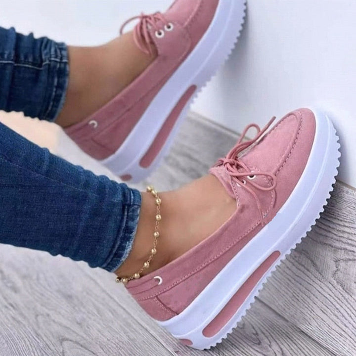 Roze TrendyShoes™ damessneakers, modieus en comfortabel voor een veelzijdige, stijlvolle vrouwenmode look.