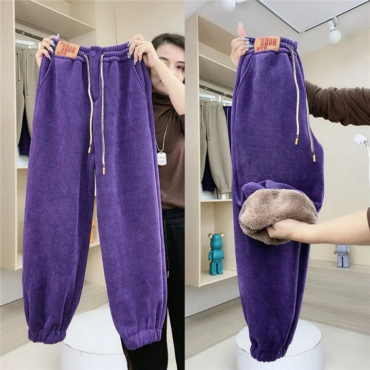 Warme, comfortabele dames winter joggingbroek, ideaal voor zowel sportieve als casual outfits.