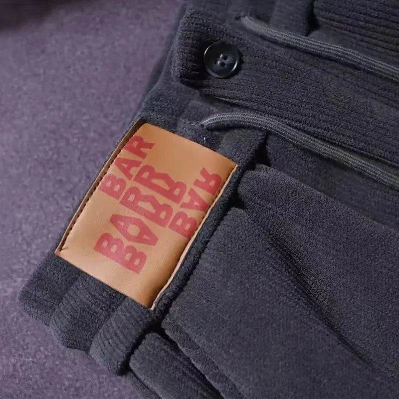 Stijlvolle dames winterbroek, comfortabel en fleece gevoerd, perfect voor actieve vrouwen.
