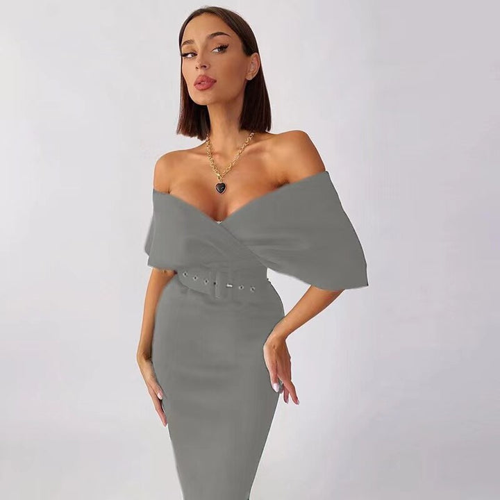 Zachte, comfortabele grijze damesjurk. Een elegante midi jurk die perfect is voor feesten en speciale gelegenheden.