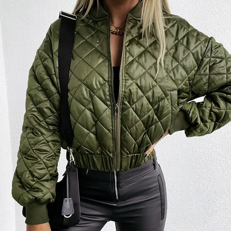 Comfortabel gewatteerd damesjack, veelzijdig voor casual en stijlvolle outfits.