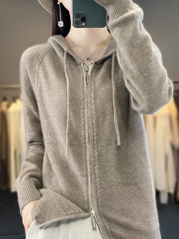 Modern dik dames wintervest, trendy en warm. Dit vest is perfecte casual kleding voor de winter.