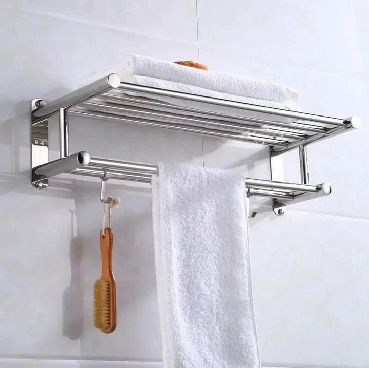 Multifunctionele handdoekopberger voor douche of toilet, eenvoudig te monteren en zorgt voor een opgeruimde badkamer.