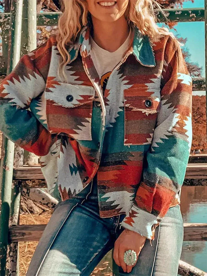 Modieuze dames Azteken jas, geschikt voor zowel herfst als winter. Trendy en comfortabel bovenkledingstuk.